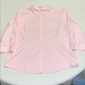 LL. Bean 3/4 sleeve wrinkle free button down